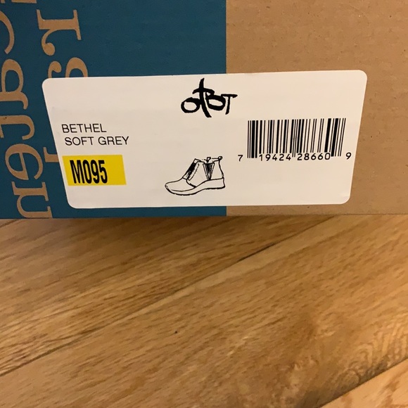 NWT OTBT bethel - Picture 7 of 7